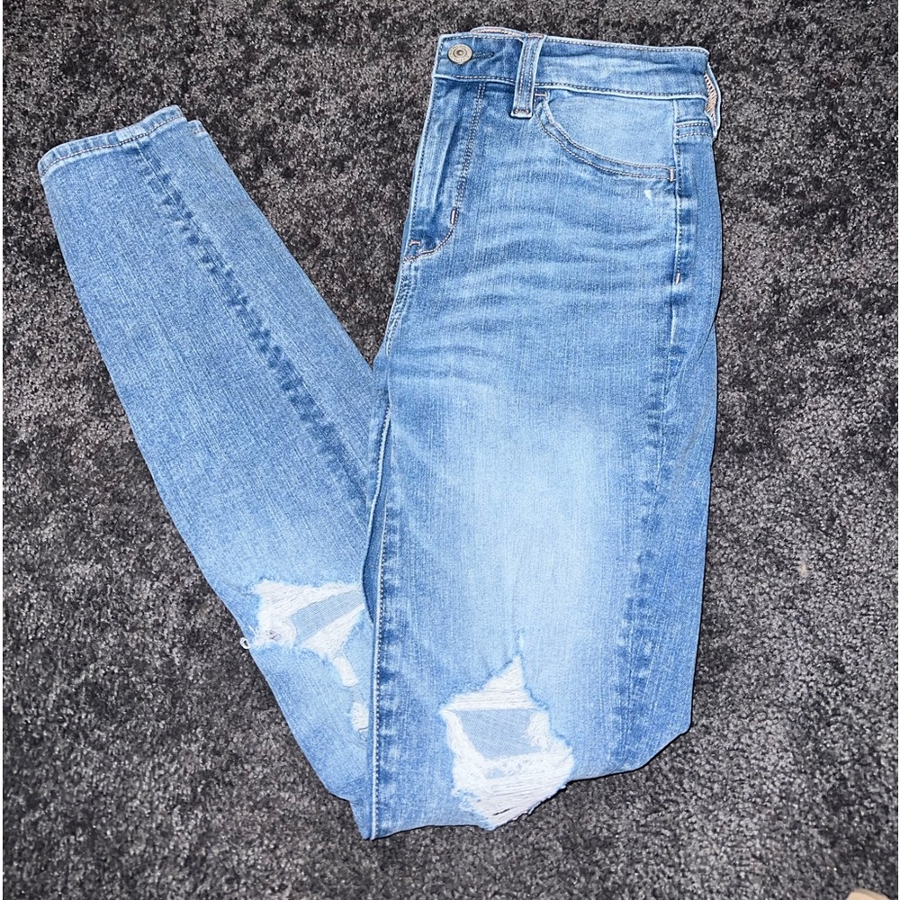 American Eagle Super High Rise